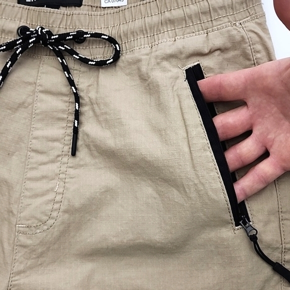 ENCRYPTED Mens Relaxed Tapered Fit Jogger Sand Stretch Breathable 6 Pockets Sz L - Picture 5 of 16